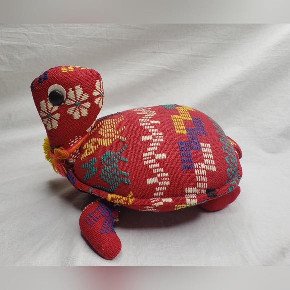 Vintage Campaya Artisan Fabric Stuffed Turtle 9 x 5.5 Inches and Keychain - Picture 1 of 6